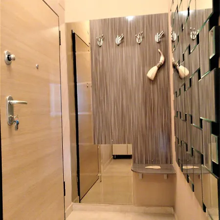 Stunning In Centre In Elite Neibourhood Vodno Скопье